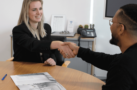 SILICON's Human Resource Department onboarding a new colleague